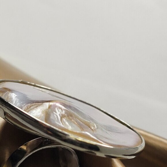 Natural Baroque Mother Of Pearl Ring ADJUSTABLE Band - Picture 3 of 6